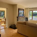 Сasa de vacaciones 3 Bedroom 15 Mins Drive From Kenmare Town Ardea