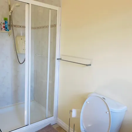 3 Bedroom 15 Mins Drive From Kenmare Town *