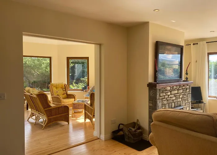 3 Bedroom 15 Mins Drive From Kenmare Town Casa de Férias Ardea